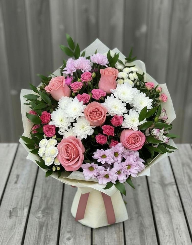 Букет цветов из: Альстромерии, Гвоздики, Розы и Хризантемы в Поселок санатория имени Герцена