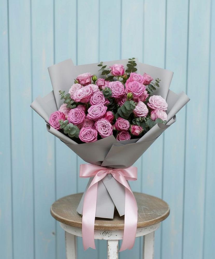 Букет цветов из: Розы в Поселок санатория имени Герцена