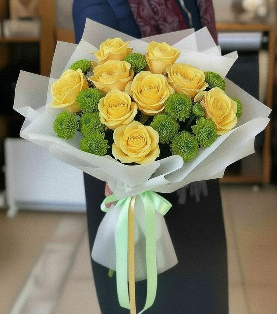 Букет цветов из: Хризантемы и Розы в Поселок санатория имени Герцена