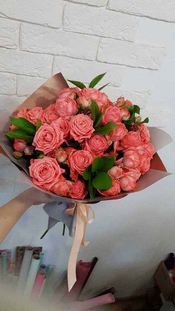 Букет цветов из: Розы в Поселок санатория имени Герцена