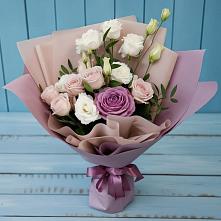 Букет цветов из:  Розы и Лизиантусы #REPLACE_PRED# Поселок санатория имени Герцена