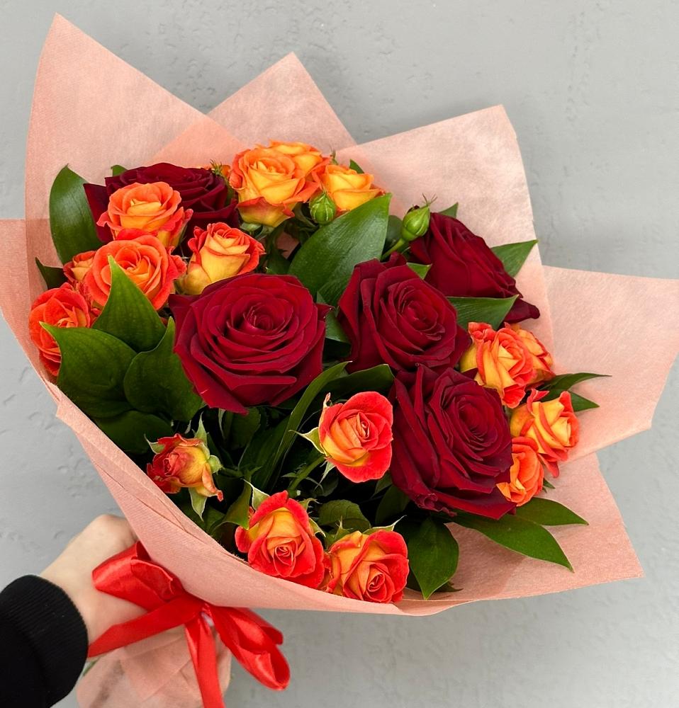 Букет Любовь и восторг в Поселок санатория имени Герцена