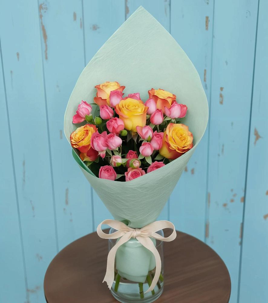 Букет цветов из: Розы в Поселок санатория имени Герцена