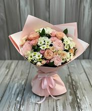 Букет цветов из:  Гвоздики, Розы и Хризантемы в Поселок санатория имени Герцена