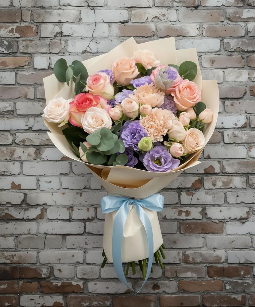 Букет цветов из: Розы, Лизиантусы и Гвоздики в Поселок санатория имени Герцена