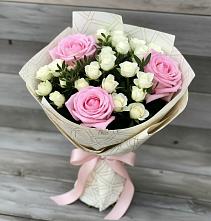 Букет цветов из:  Розы в Поселок санатория имени Герцена