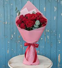 Букет цветов из:  Розы в Поселок санатория имени Герцена