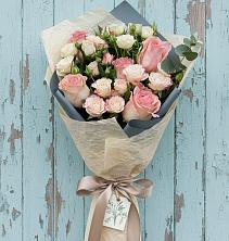 Букет цветов из:  Розы в Поселок санатория имени Герцена