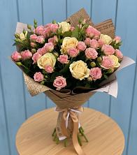 Букет цветов из:  Розы в Поселок санатория имени Герцена