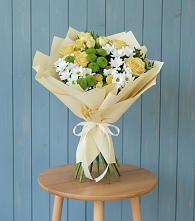 Букет цветов из:  Хризантемы и Розы в Поселок санатория имени Герцена