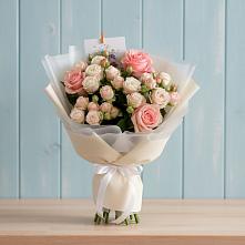 Букет цветов из:  Розы #REPLACE_PRED# Поселок санатория имени Герцена