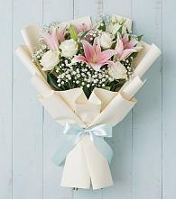 Букет цветов из:  Лилии в Поселок санатория имени Герцена