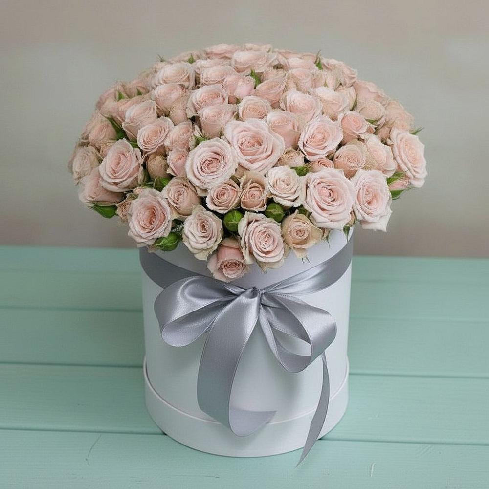 Цветочная композиция из Розы в шляпной коробке в Поселок санатория имени Герцена