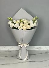 Букет цветов из:  Розы и Лизиантусы в Поселок санатория имени Герцена